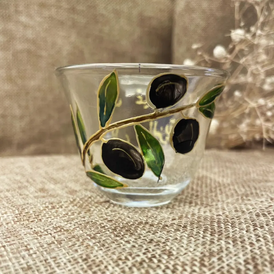 Loubnaniyat Collection: Olives
