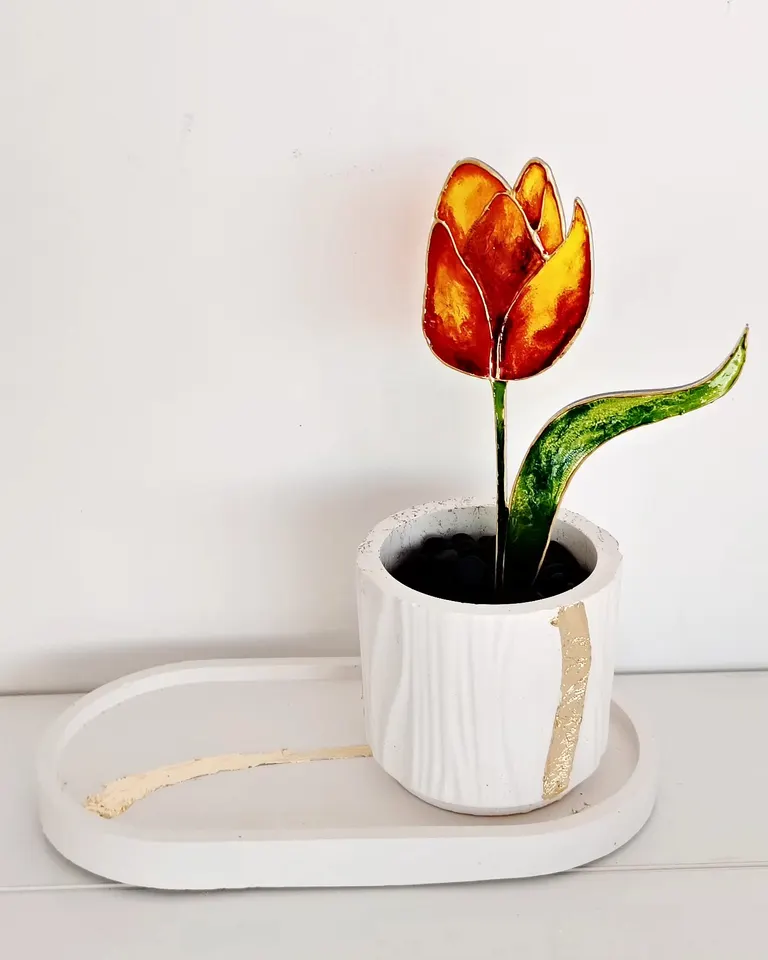 1 Tulip = Forever