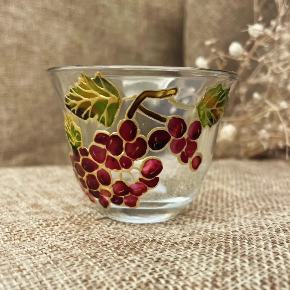 Loubnaniyat Collection: Grapes