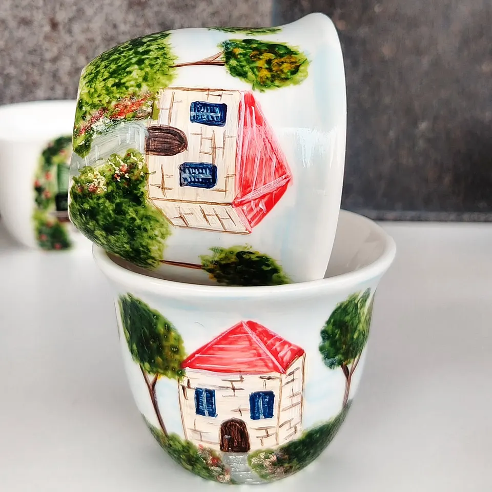 Heritage Cups: The Old House