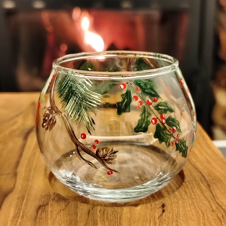 Holly Candle Glass